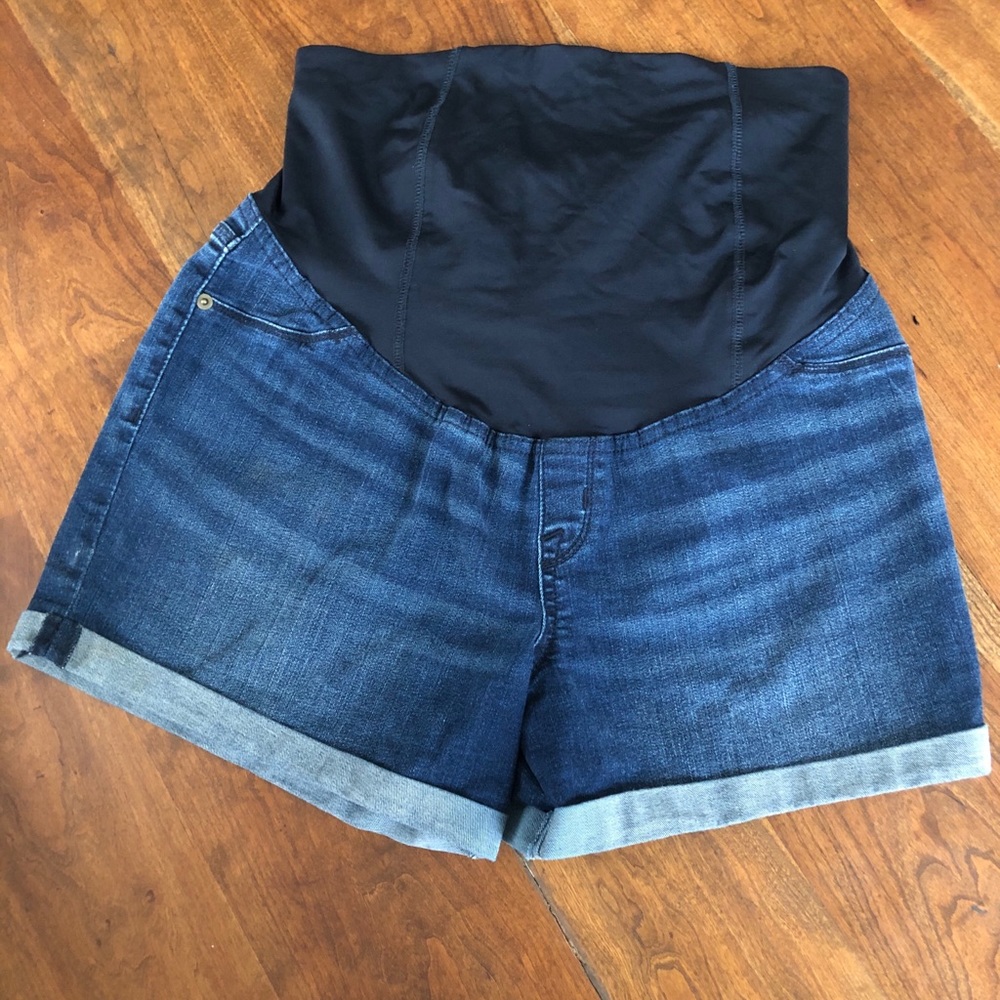 Isabel Maternity Dark Wash Shorts